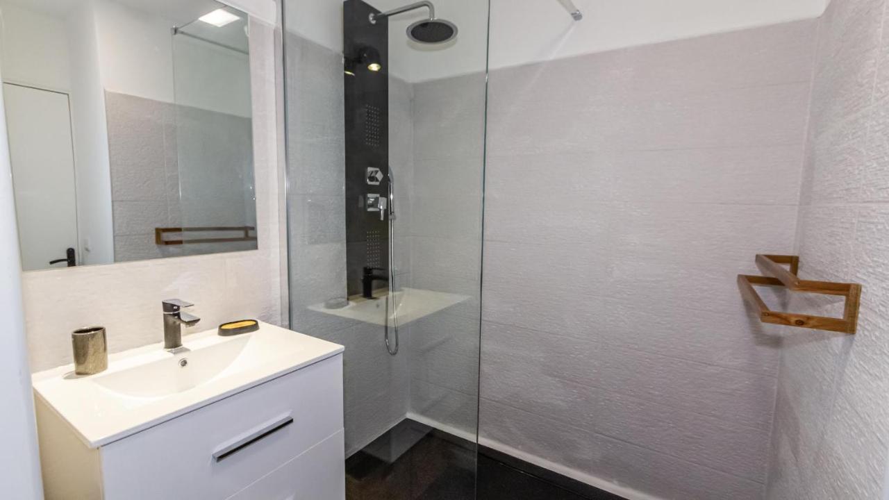 Ti Jacques Location - Saint-Gilles Les Bains - Studio Pour 2 Personnes Exterior foto